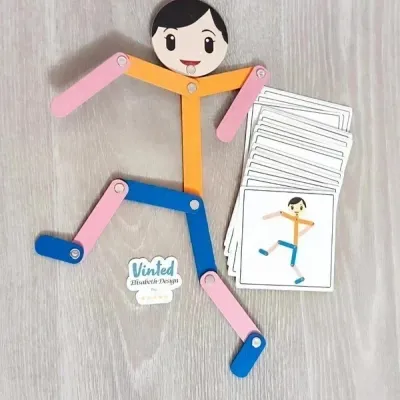 Jeu Montessori cartes de motricité fine Wooden Man